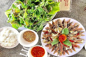 Chưa Ăn Gỏi Cá Trích Thì Đừng Nói Đã Tới Phú Quốc Chưa Ăn Gỏi Cá Trích Thì Đừng Nói Đã Tới Phú Quốc