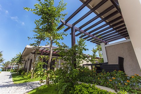 Anja Beach Resort & Spa