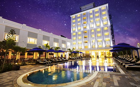 Combo Nghỉ Dưỡng Khách Sạn Ocean Pearl 4 Sao Cao Cấp Combo Nghỉ Dưỡng Khách Sạn Ocean Pearl 4 Sao Cao Cấp