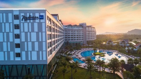COMBO NGHỈ DƯỠNG RESORT 5 SAO - RADISSON BLU RESORT COMBO NGHỈ DƯỠNG RESORT 5 SAO - RADISSON BLU RESORT