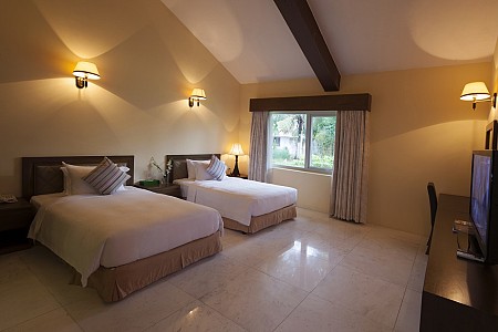 FAMIANA RESORT & SPA