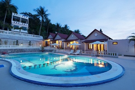 HỒNG BIN KHUYẾN MẠI GIÁ PHÒNG MÙA ĐÔNG