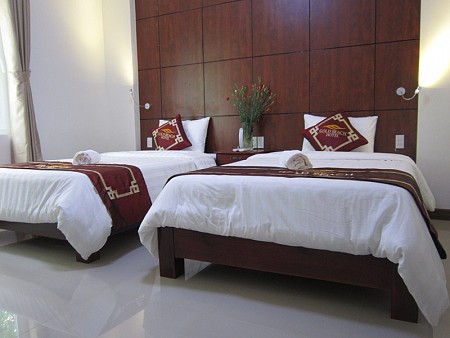 KHÁCH SẠN GOLD BEACH