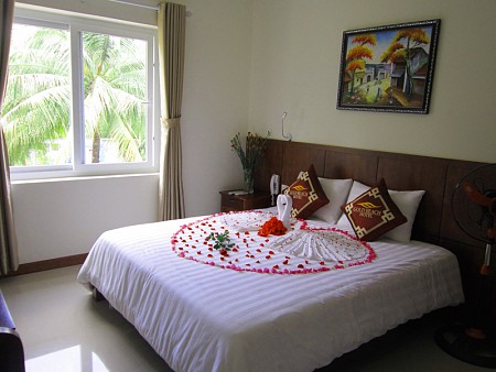 KHÁCH SẠN GOLD BEACH