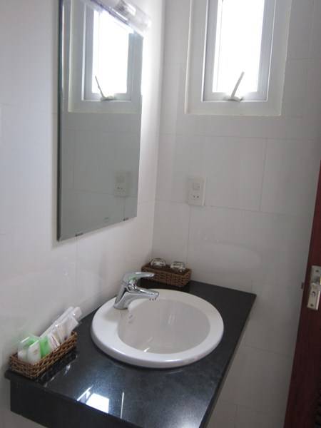 KHÁCH SẠN GOLD BEACH