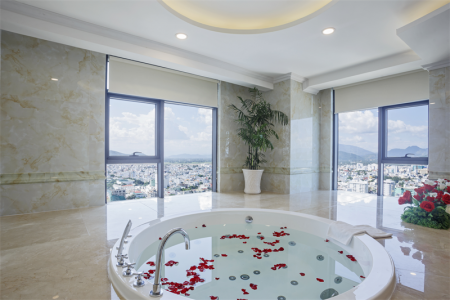 Khách sạn Mường Thanh Luxury