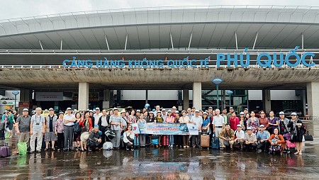 Làng chài Hàm Ninh - Suối Tranh - Vườn Tiêu - Suối Đá - Nhà Thùng - Cơ Sở Rượu Sim | 5 Ngày 4 Đêm từ Hà Nội Làng chài Hàm Ninh - Suối Tranh - Vườn Tiêu - Suối Đá - Nhà Thùng - Cơ Sở Rượu Sim | 5 Ngày 4 Đêm từ Hà Nội