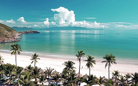 Vườn Tiêu Khu Tượng - Mũi Gành Dầu - Sông Cửa Cạn - Vườn Thú Safari - Vinpearl Land | 4 Ngày 3 Đêm