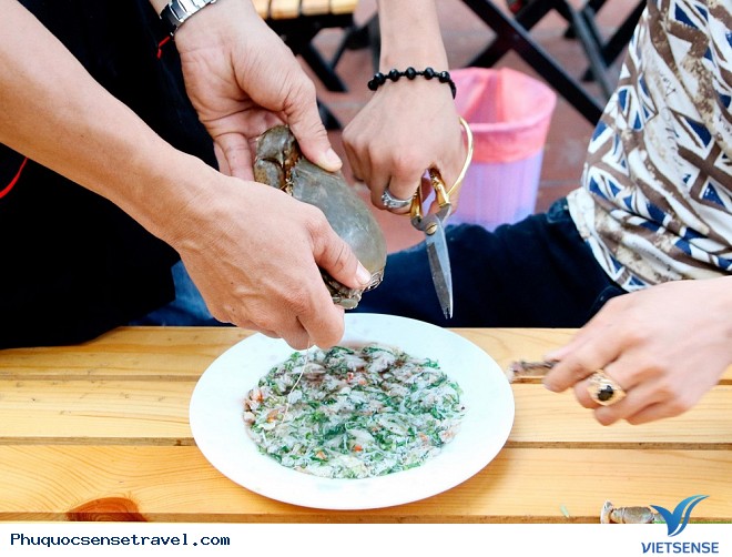 Tiết canh cua Tiết canh cua