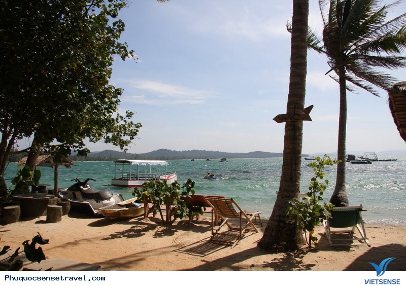 Vũng Bầu- Bãi Biển Hoang Sơ Giữa Lòng Phú Quốc - Ảnh 5 Vũng Bầu- Bãi Biển Hoang Sơ Giữa Lòng Phú Quốc - Ảnh 5