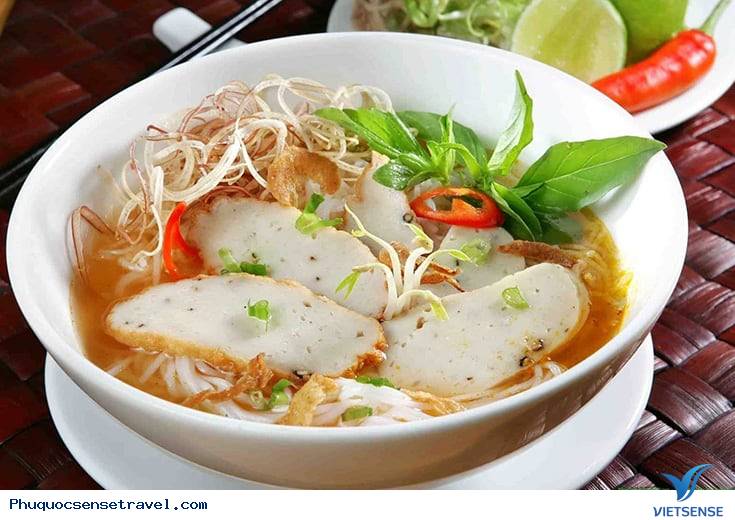 Ăn gì ở Bãi Sao?