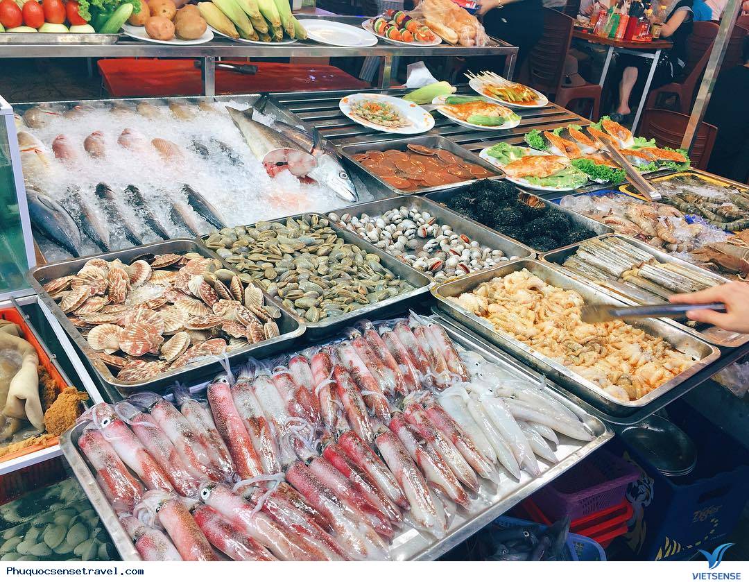 Ăn gì tại chợ Dương Đông? Ăn gì tại chợ Dương Đông?