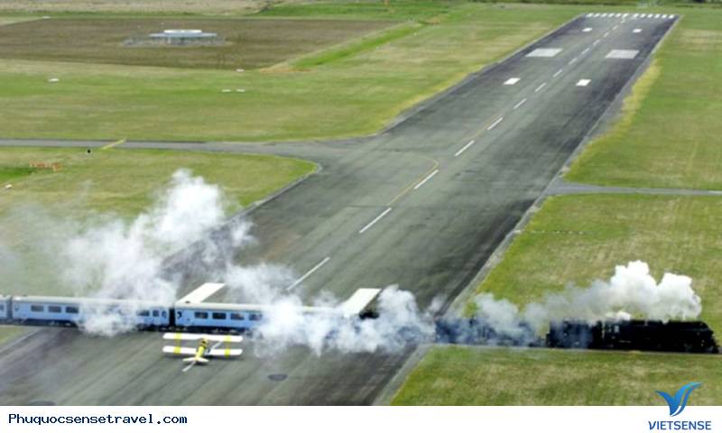 Các tuyến đường sắt lạ nhất trên thế giới