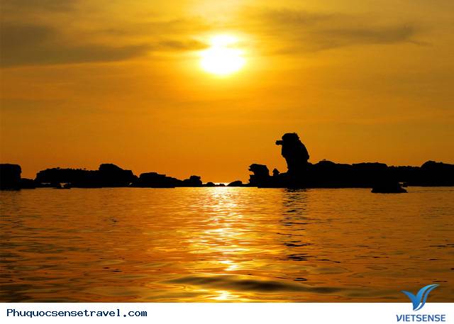 Check-in với nhân sư khổng lồ tại hòn Dăm Ngang - Ảnh 2