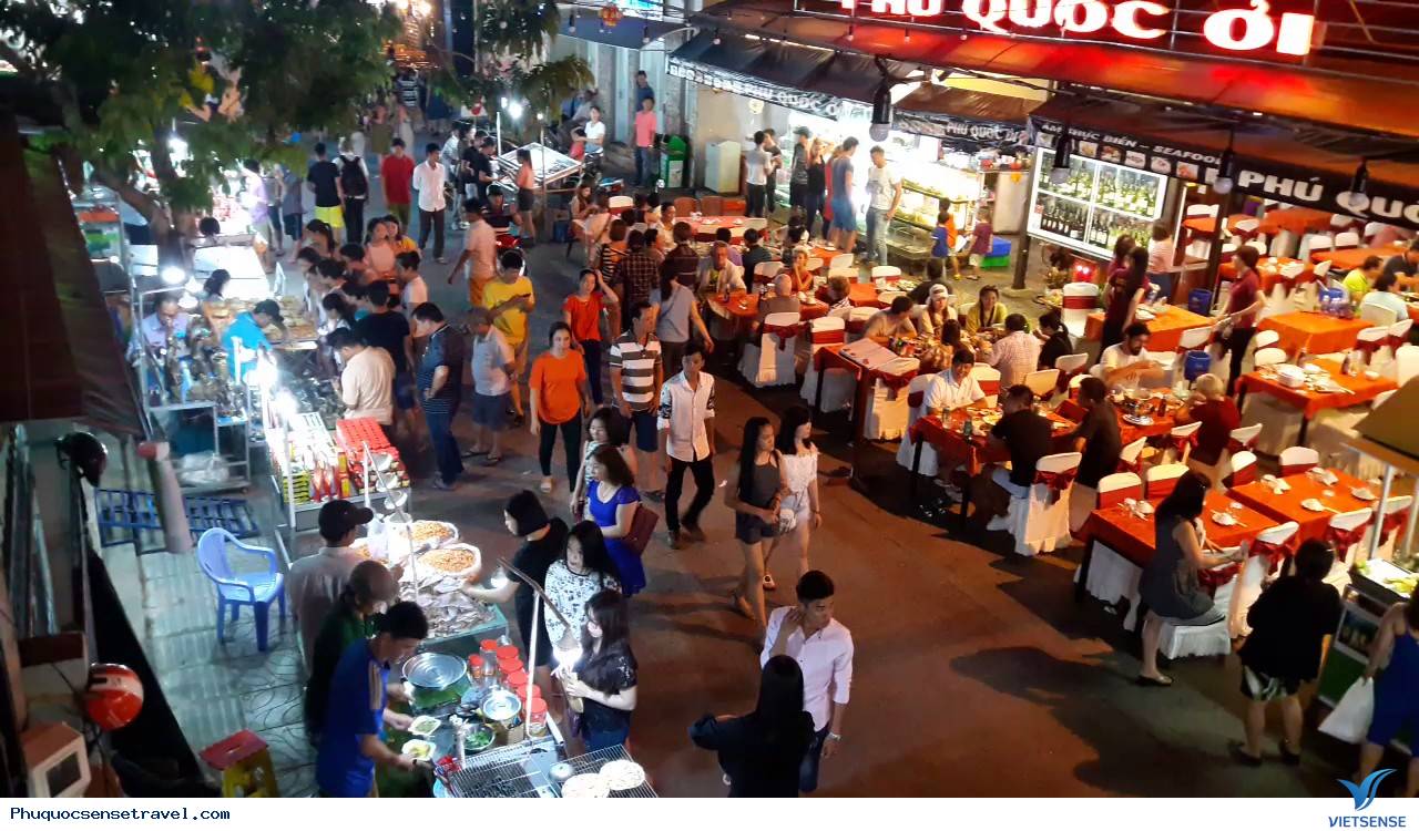 Chợ đêm Dinh Cậu – Điểm đến không thể bỏ qua! Chợ đêm Dinh Cậu – Điểm đến không thể bỏ qua!