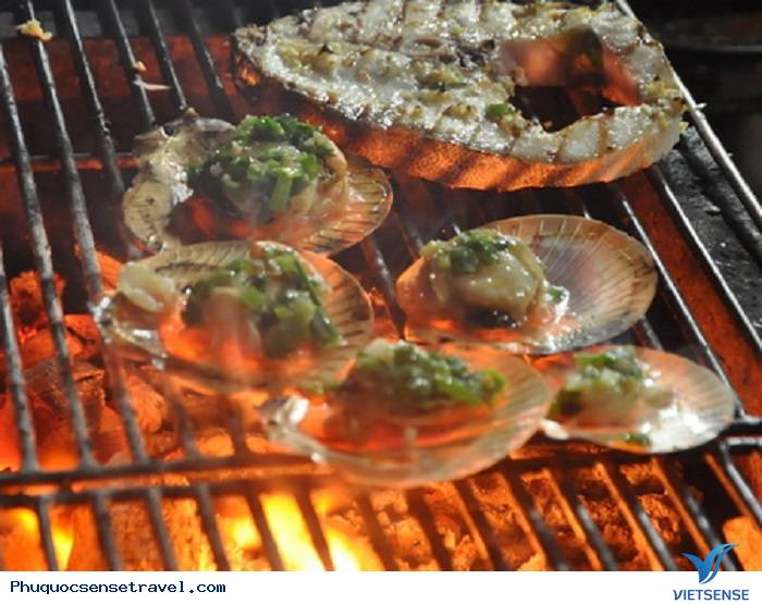 Chợ đêm dinh cậu Phú Quốc - Ảnh 2