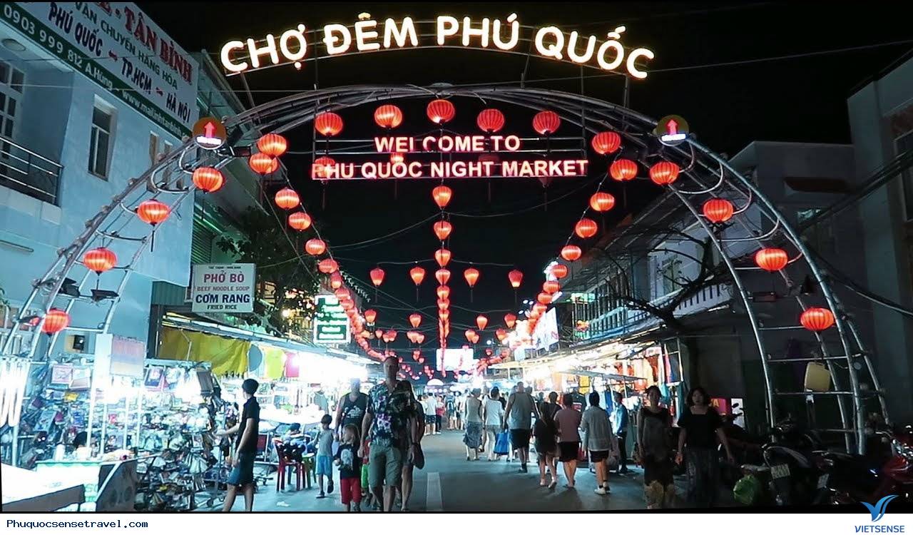 Chợ đêm Dinh Cậu