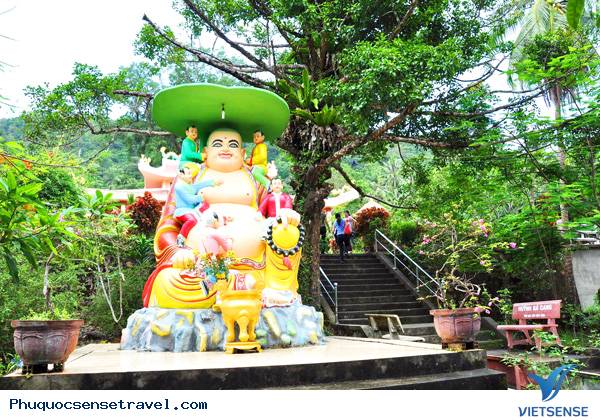 Chùa Sư Muôn - Điểm đến tâm linh ấn tượng - Ảnh 2 Chùa Sư Muôn - Điểm đến tâm linh ấn tượng - Ảnh 2