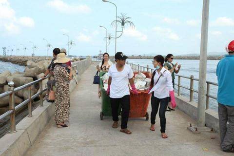 Đảo Phú Quốc Tổ Chức Chiến Dịch Bảo Vệ Môi Trường - Ảnh 2 Đảo Phú Quốc Tổ Chức Chiến Dịch Bảo Vệ Môi Trường - Ảnh 2