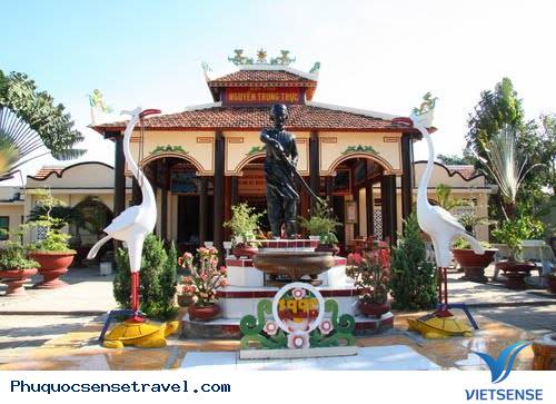 Đền Thờ Nguyễn Trung Trực  Phú Quốc - Ảnh 1 Đền Thờ Nguyễn Trung Trực  Phú Quốc - Ảnh 1