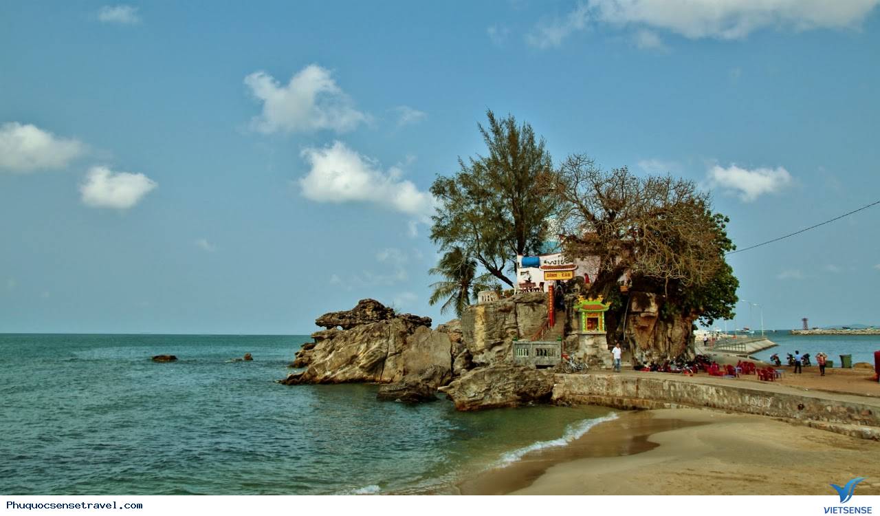 Tham quan Dinh Cậu - Phú Quốc - Ảnh 4