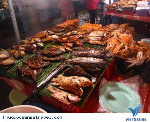 Hải Sản Nướng Ở Chợ Đêm Phú Quốc - Ảnh 2 Hải Sản Nướng Ở Chợ Đêm Phú Quốc - Ảnh 2