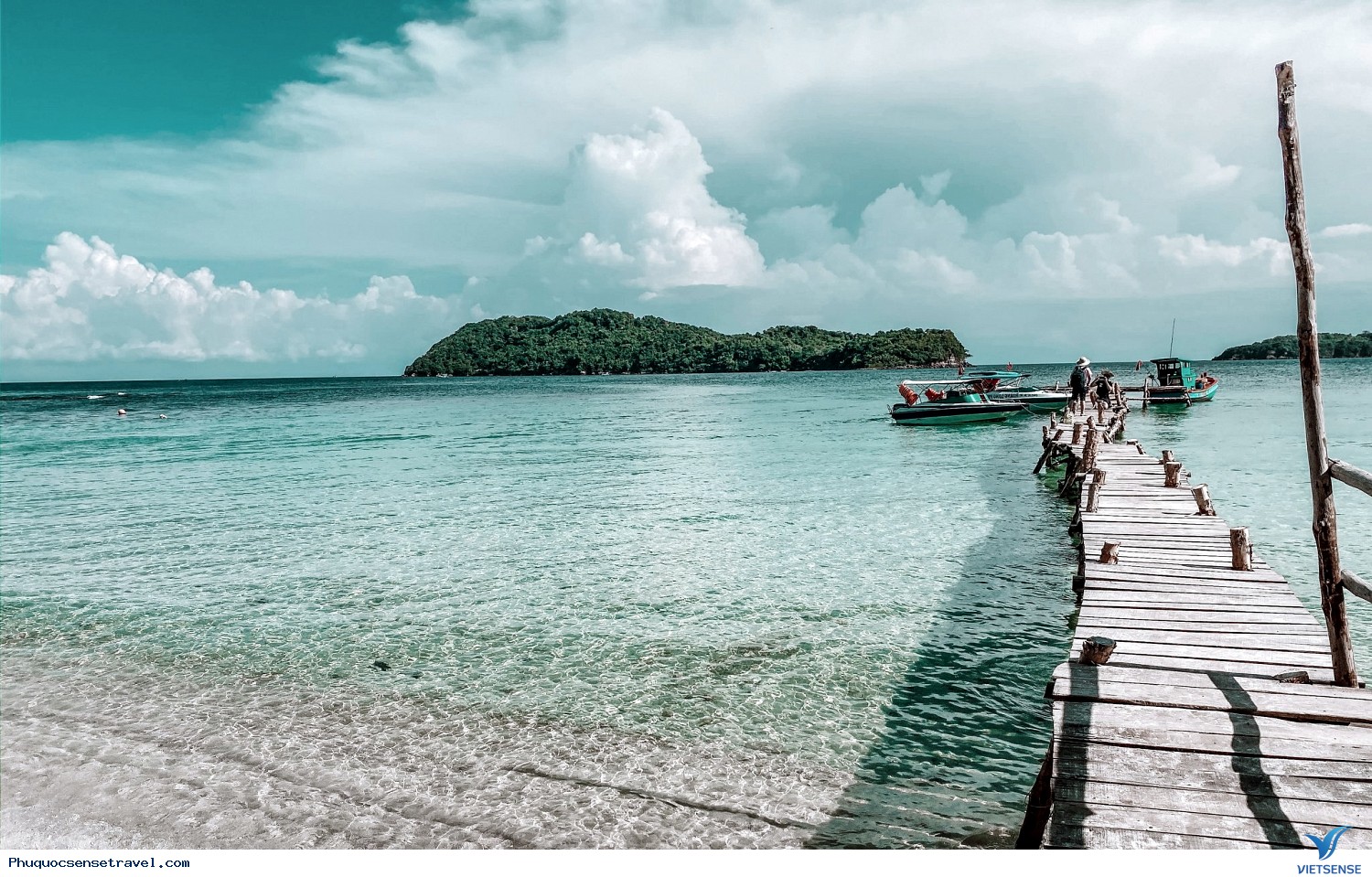 Hòn Mây Rút Ngoài và Hòn Mây Rút Trong