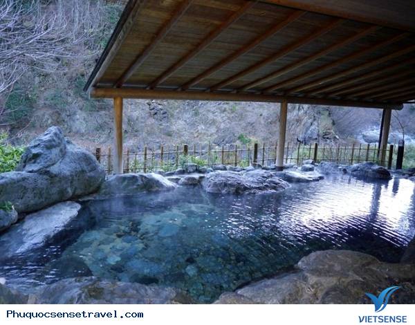 Khách sạn cổ nhất thế giới Khách sạn cổ nhất thế giới