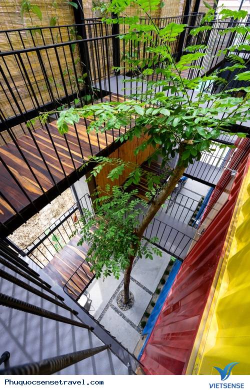 Khách sạn Container độc đáo ở Nha Trang