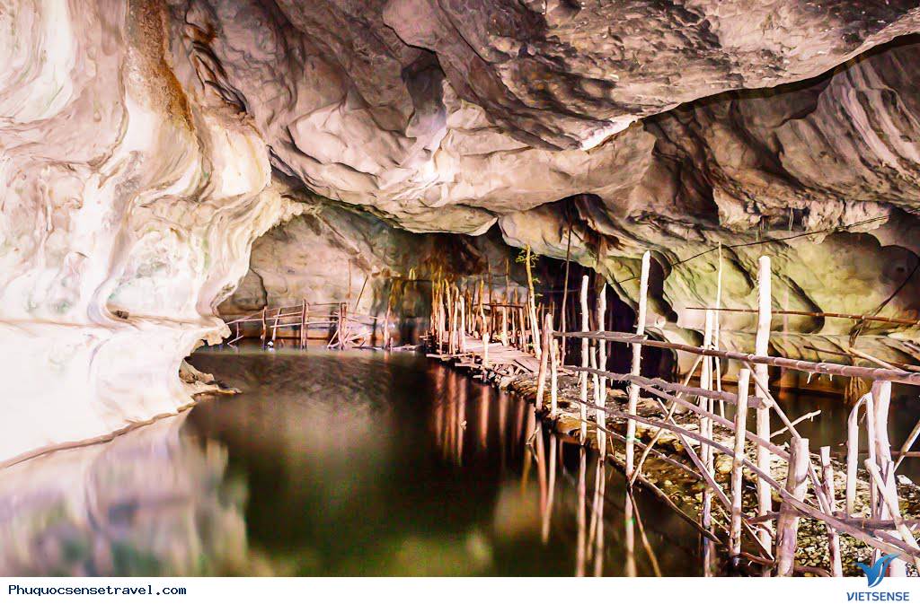 Khám phá Động Phong Nha thu nhỏ của Kiên Giang - Ảnh 2