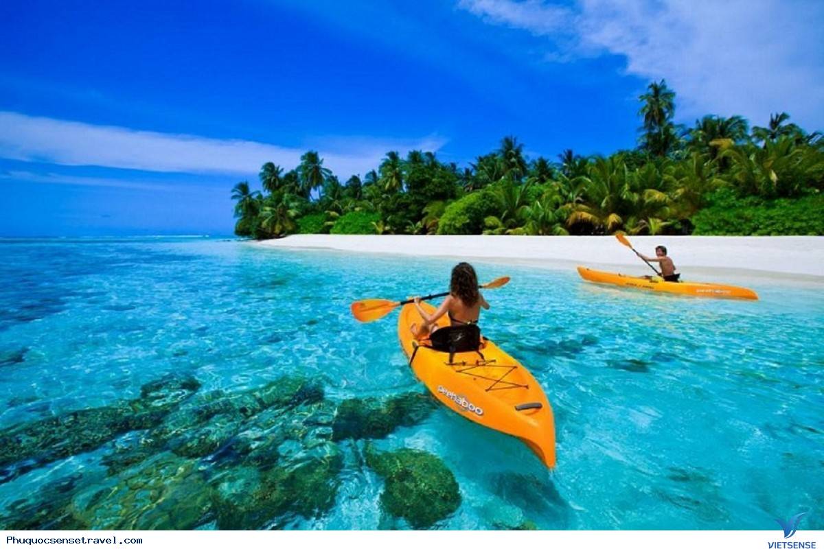 Khám phá trên thuyền Kayak