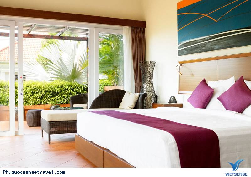 Mercury Resort & Villas