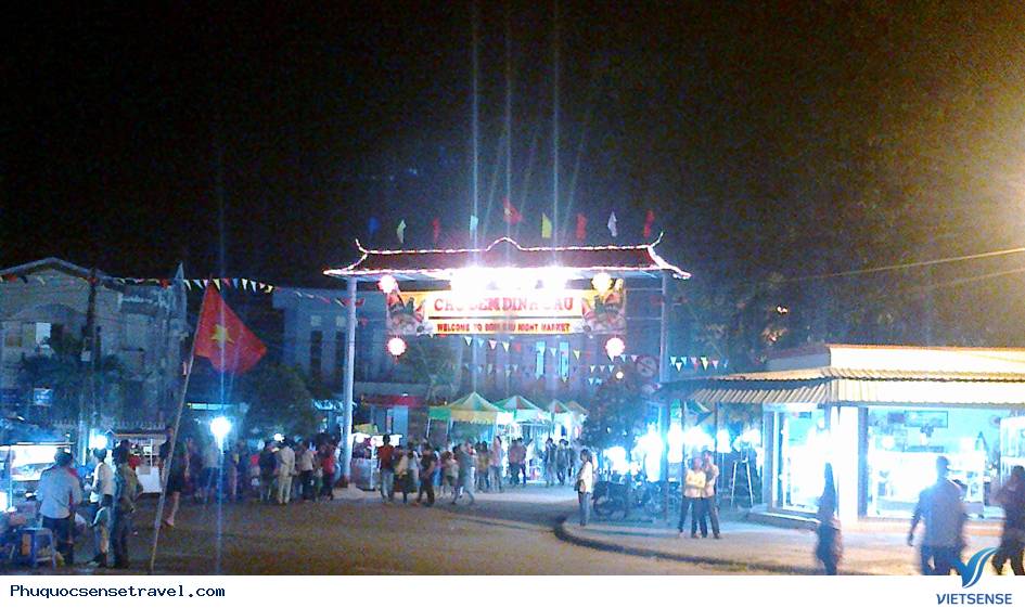 Chợ đêm Dinh Cậu Chợ đêm Dinh Cậu