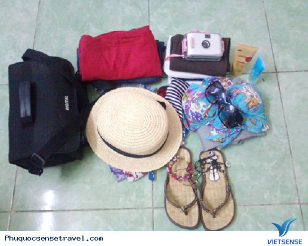 Phong cách ăn mặc nào được yêu thích khi đi thăm quan Phú Quốc - Ảnh 5