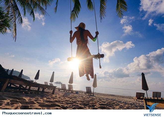 Phong cách ăn mặc nào được yêu thích khi đi thăm quan Phú Quốc - Ảnh 1