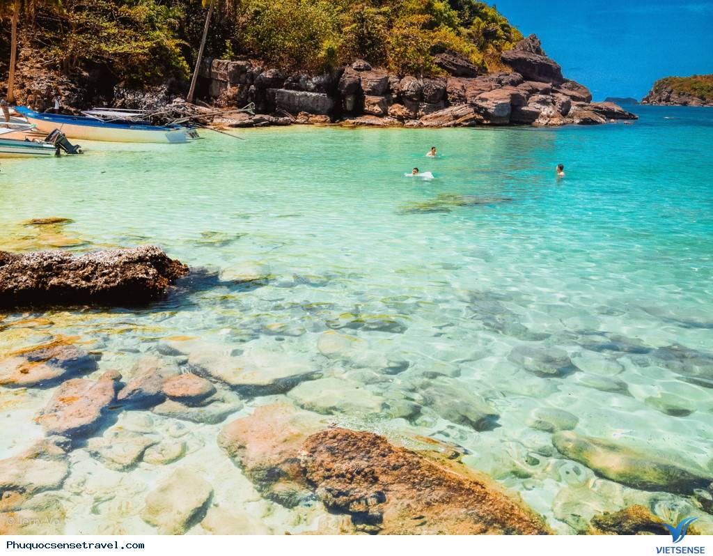 Phú Quốc điểm thăm quan hút khách ngày hè - Ảnh 1