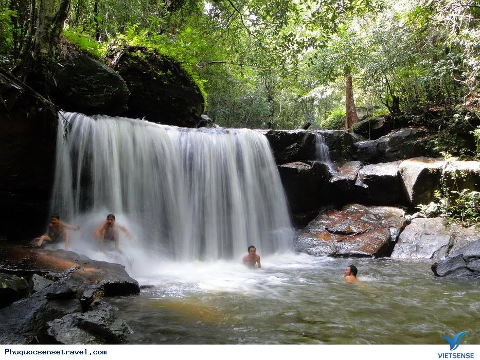 Suối Đá Thách Bàn Phú Quốc - Ảnh 3 Suối Đá Thách Bàn Phú Quốc - Ảnh 3