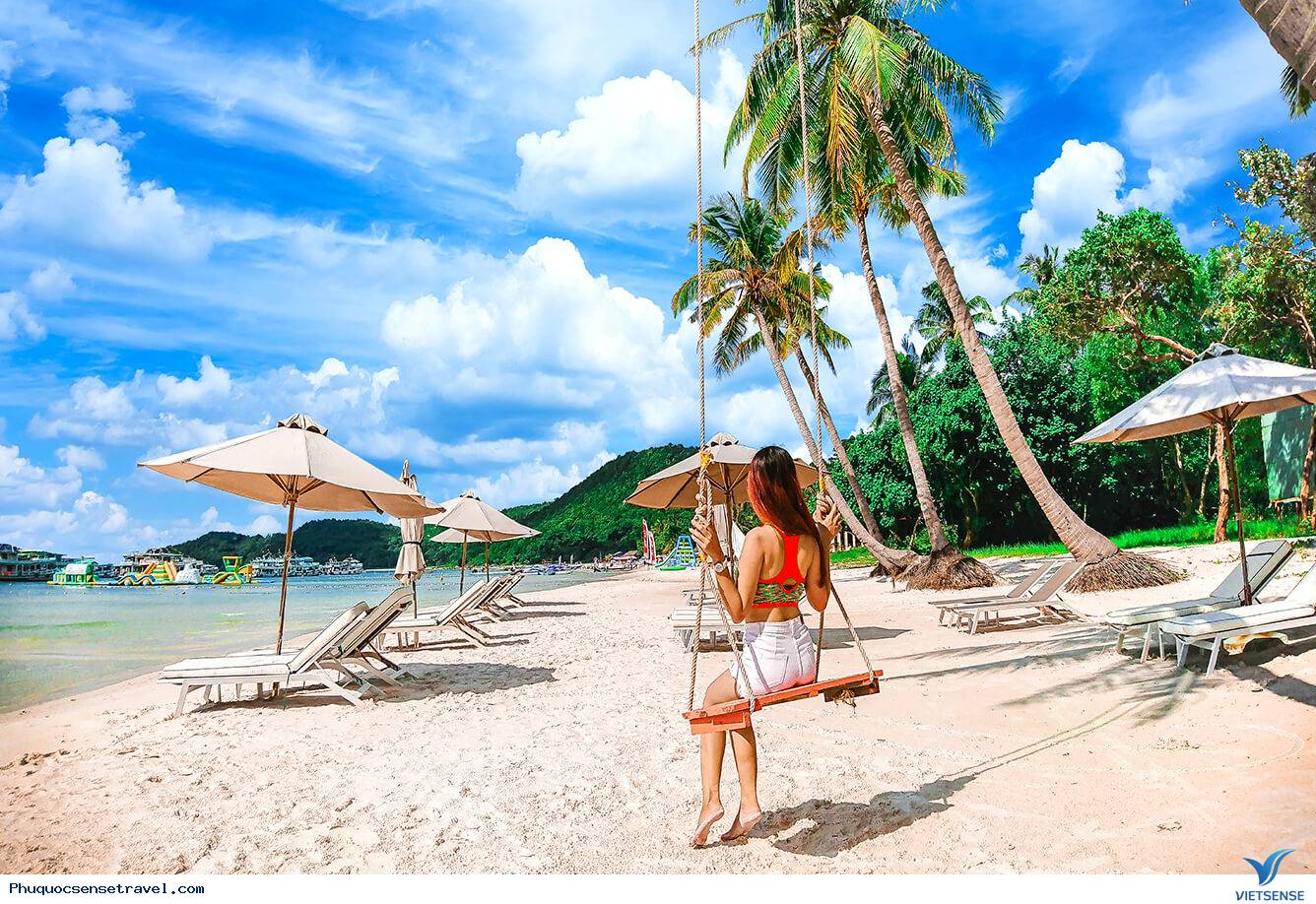 Tận hưởng một mùa hè đầy nắng tại đảo ngọc Phú Quốc - Ảnh 1