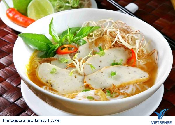 Top 5 món bánh canh hot nhất Sài thành