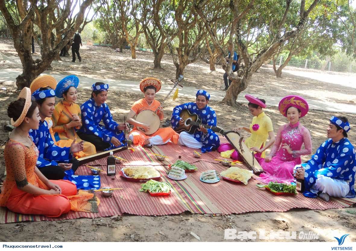 Phát huy tiềm năng văn hoá - Ảnh 1