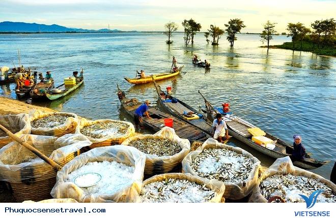 Vẻ Đẹp của An Giang Mùa Nước Nổi Vẻ Đẹp của An Giang Mùa Nước Nổi
