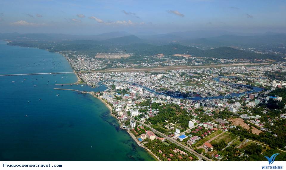 Vẻ Đẹp Đảo Ngọc Phú Quốc Từ Góc Nhìn Trên Cao - Ảnh 1 Vẻ Đẹp Đảo Ngọc Phú Quốc Từ Góc Nhìn Trên Cao - Ảnh 1