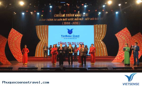 VIETSENSE TRAVEL ĐÓN NHẬN VINH DANH  TOP 100 SẢN PHẨM - DỊCH VỤ CHẤT LƯỢNG CAO ASEAN - Ảnh 2